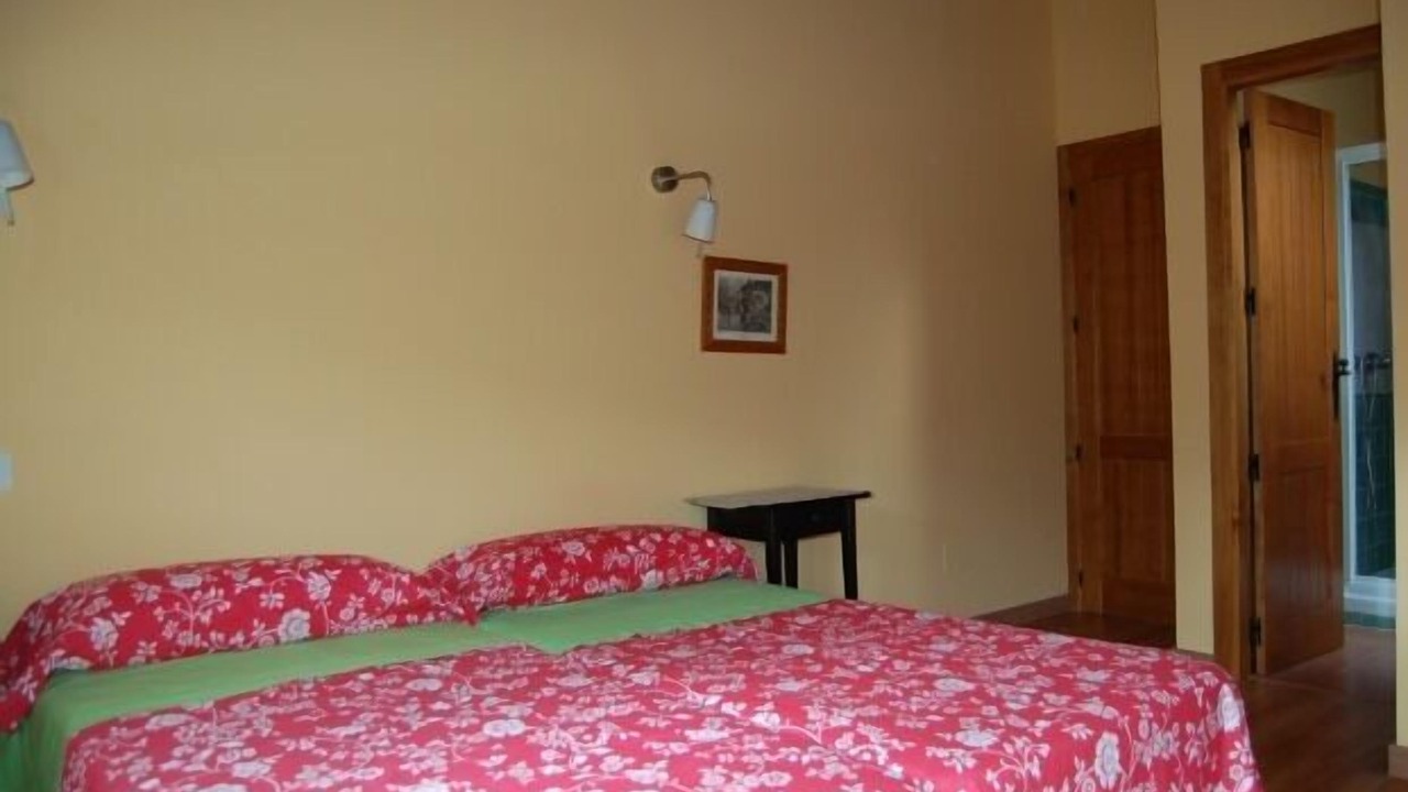 Photo of Bedroom in Navaluenga