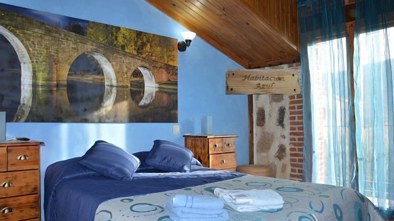Photo of Bedroom in Navaluenga