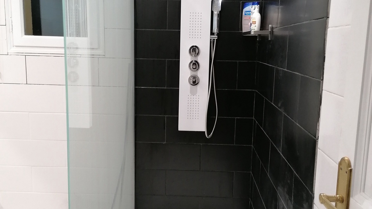 Photo of Bathroom in Lamanon
