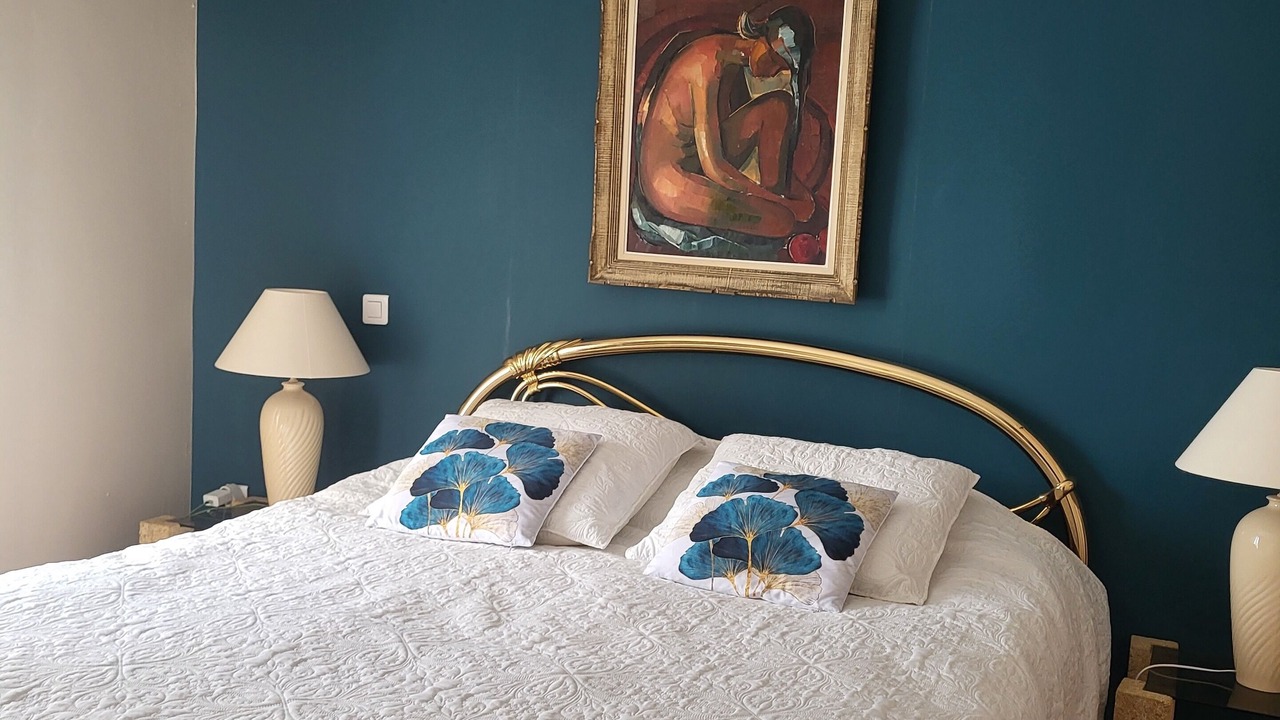 Photo of Bedroom in Lamanon