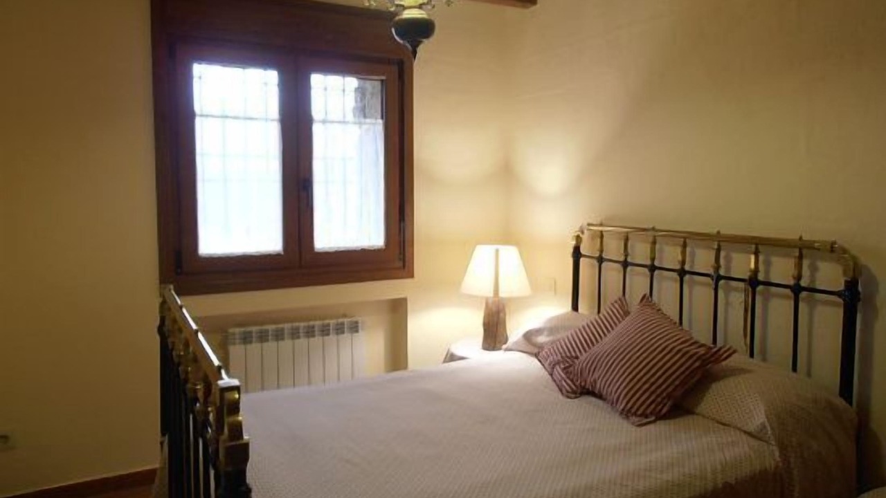 Photo of Bedroom in Navalmahillo