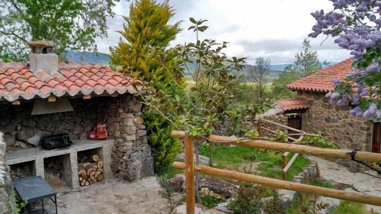 Photo of Outdoor in Navalmahillo