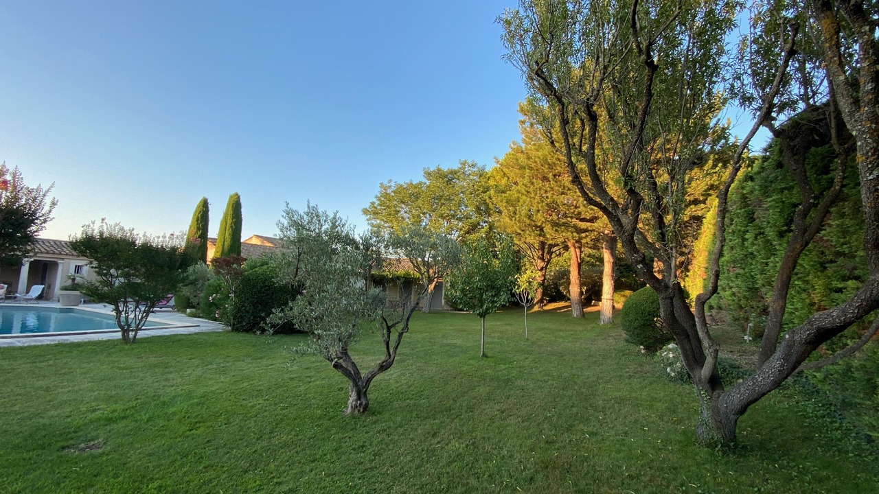 Photo of Outdoor in Eygalieres