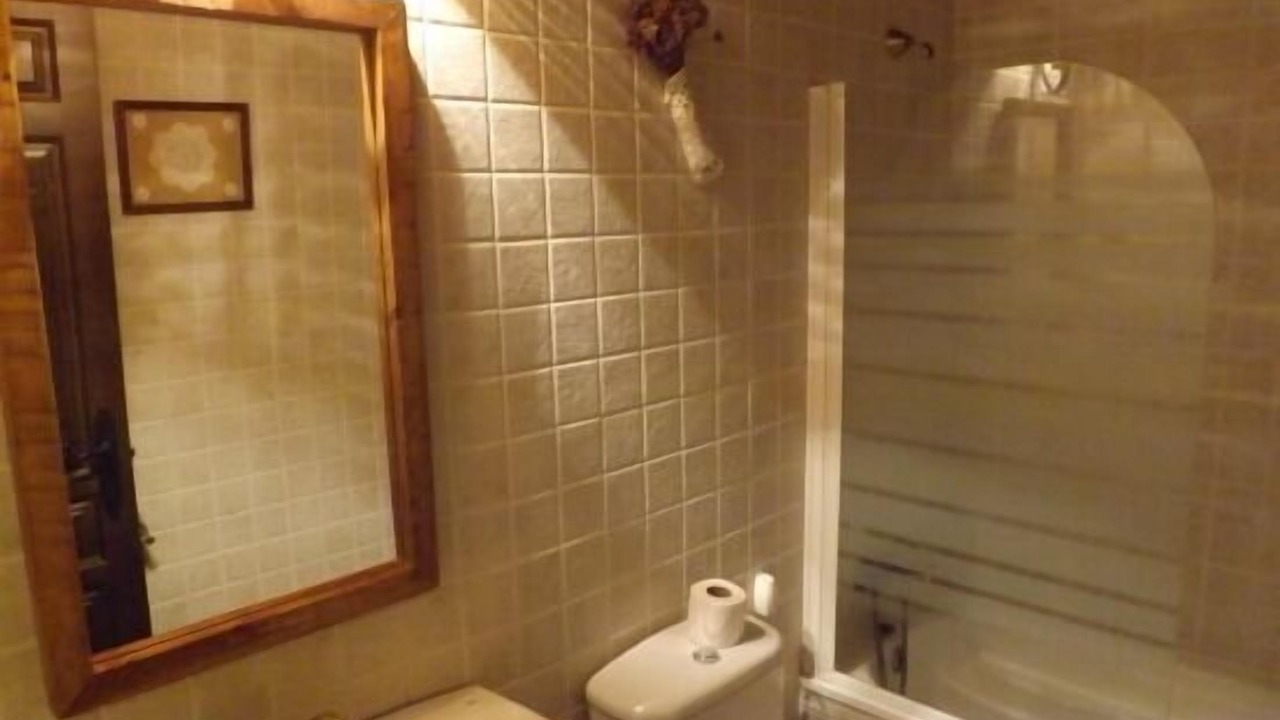 Photo of Bathroom in Turrubuelo