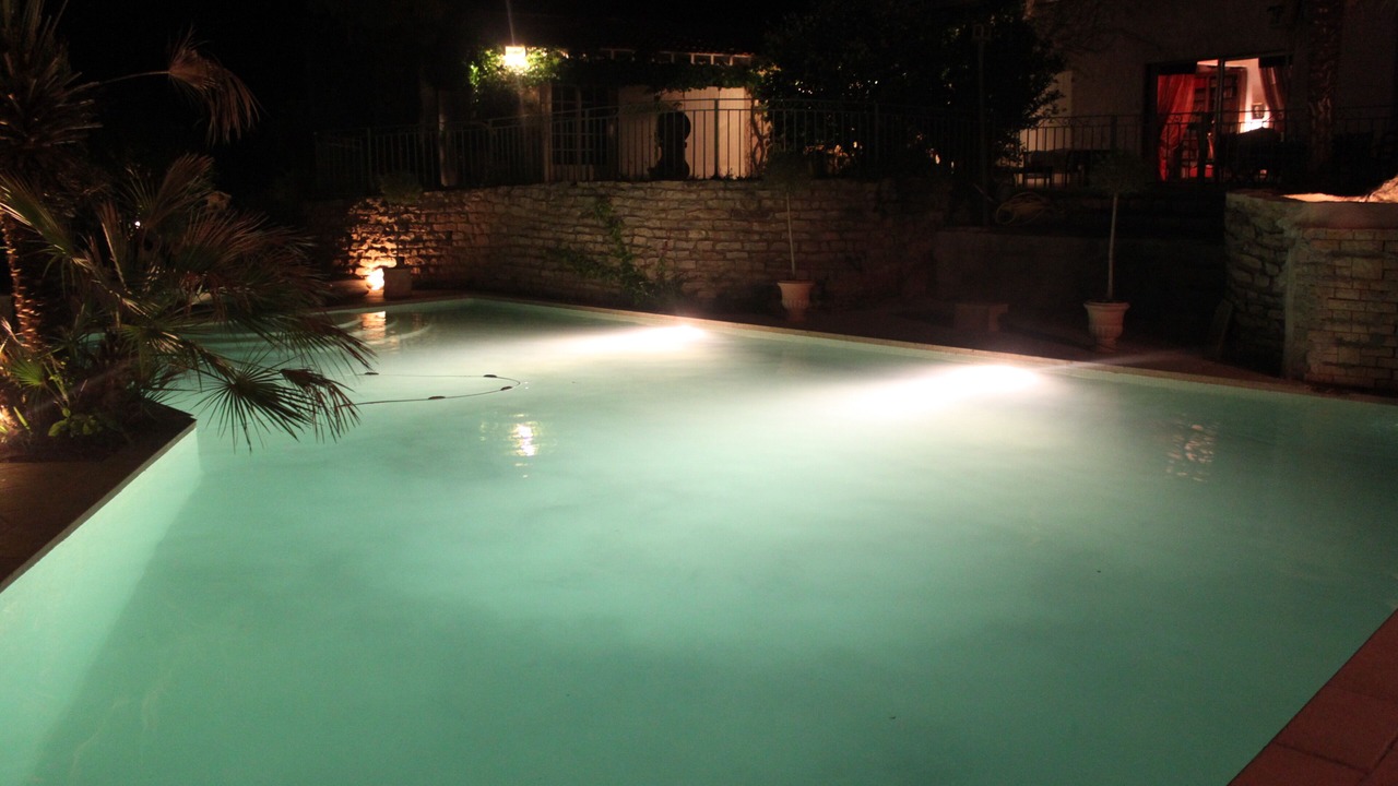 Photo of Outdoor in Chateauneuf-le-Rouge