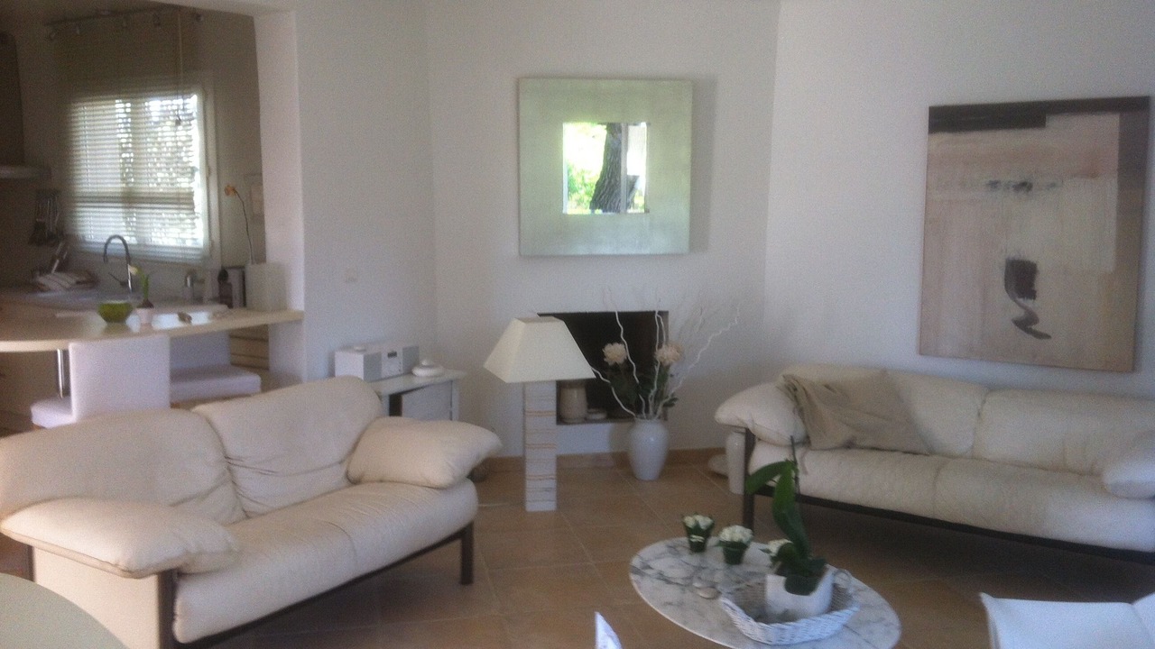 Photo of Livingroom in Lambesc