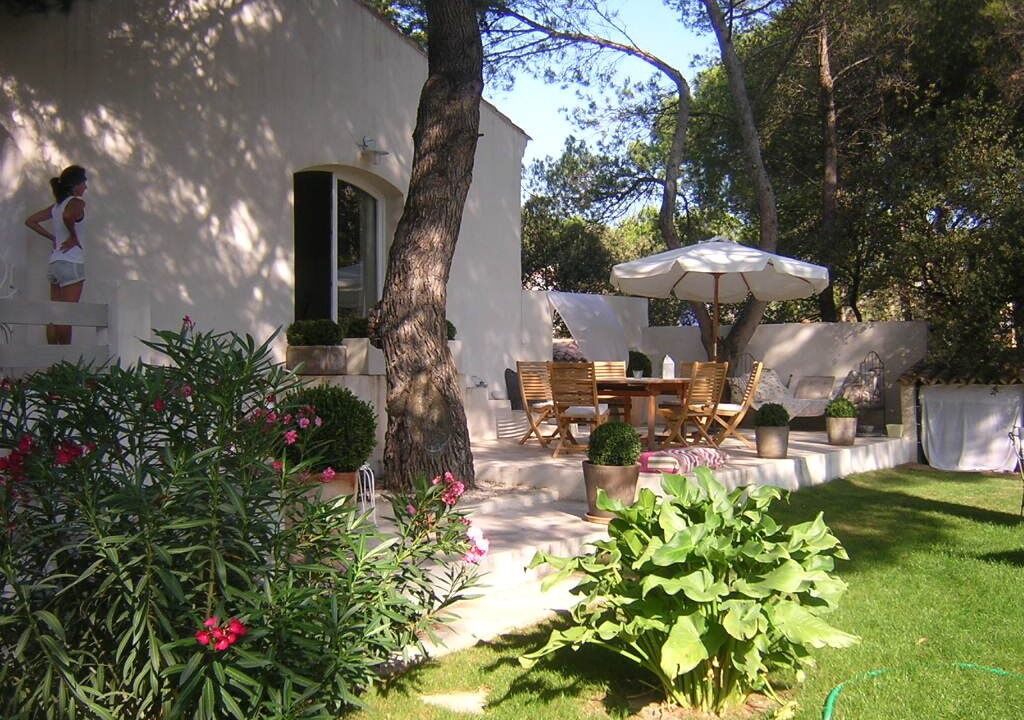 Photo of Outdoor in Lambesc
