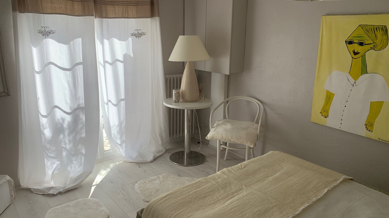 Photo of Bedroom in Lambesc