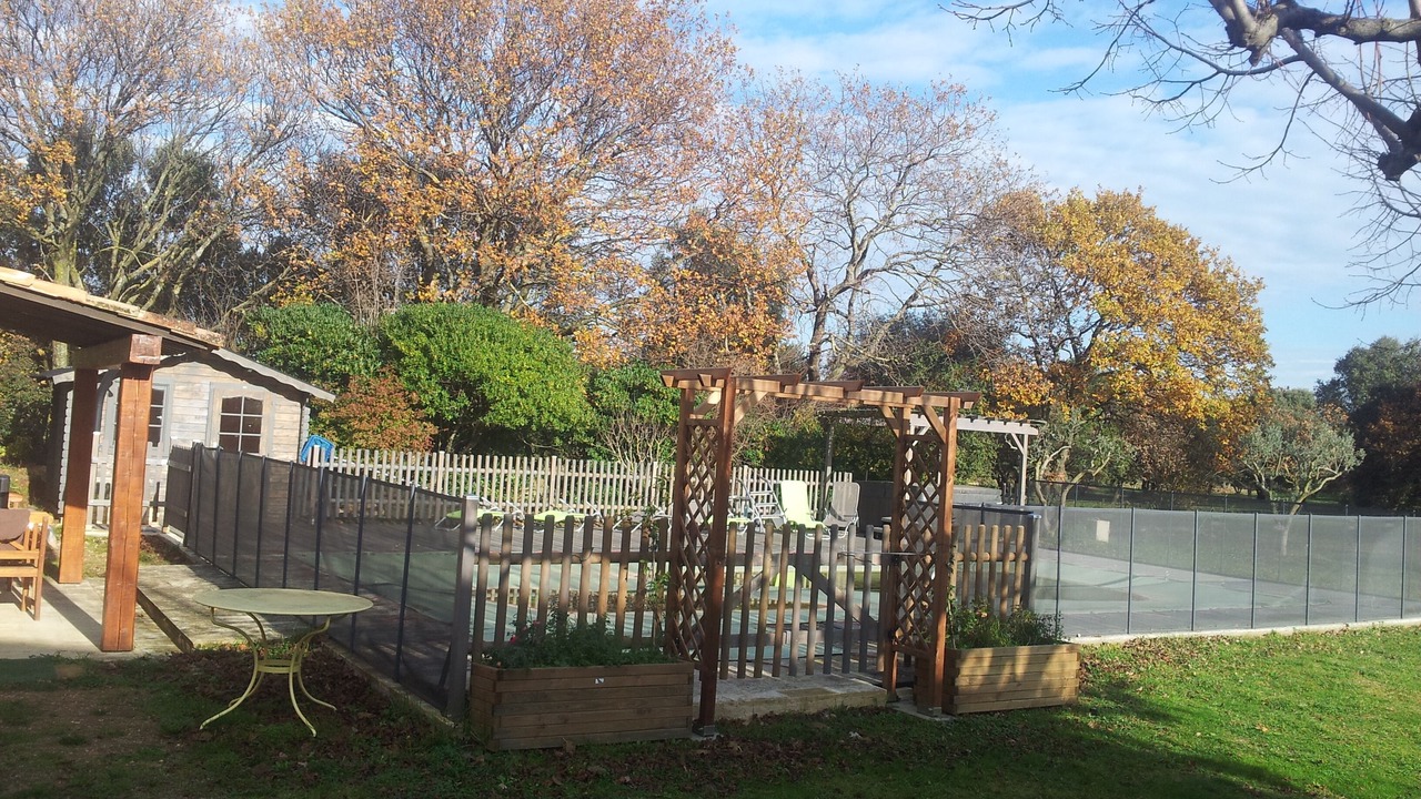 Photo of Outdoor in Maubec