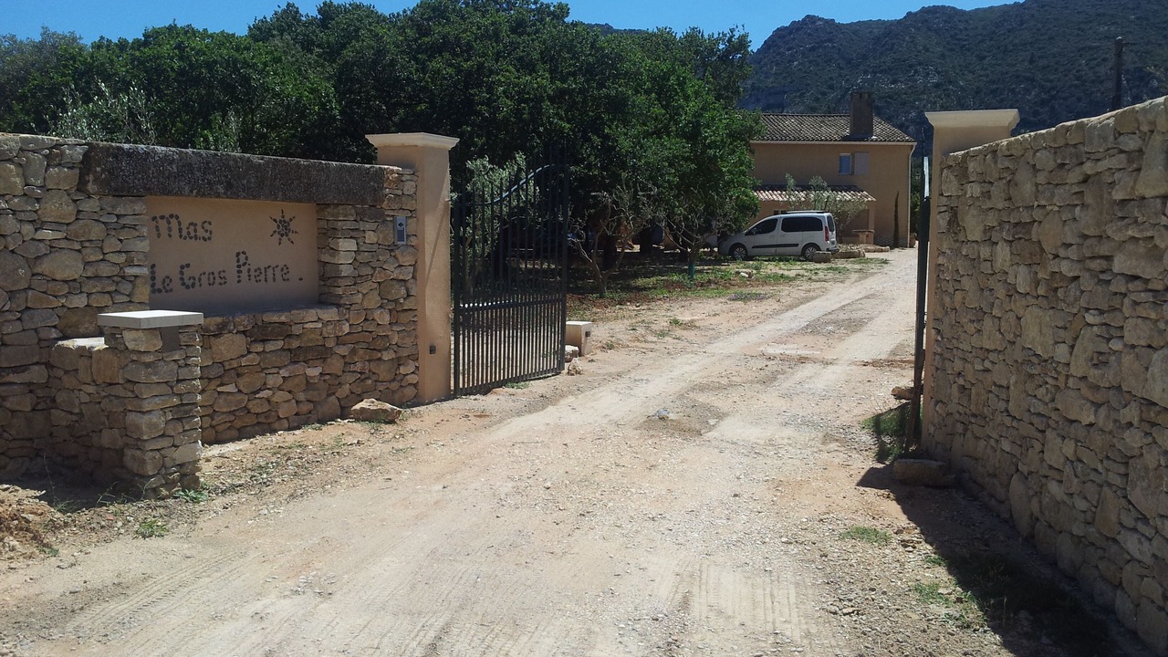 Photo of Outdoor in Maubec
