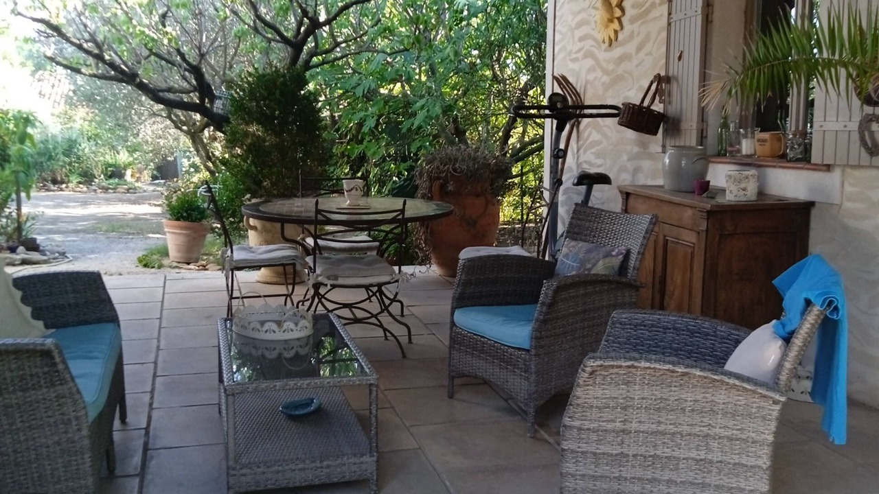 Photo of Outdoor in Chateauneuf-de-Gadagne