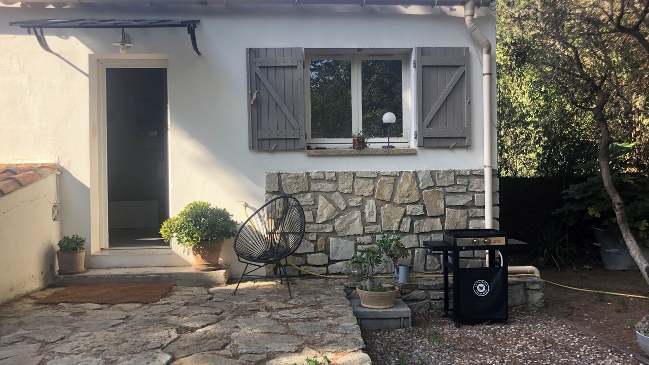 Photo of Patio Balcony in Le Liouquet
