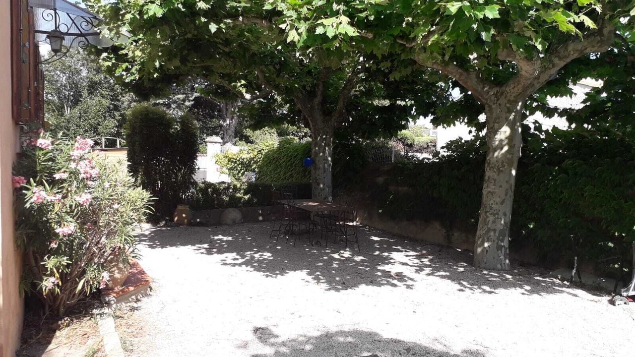 Photo of Outdoor in Bouc-Bel-Air