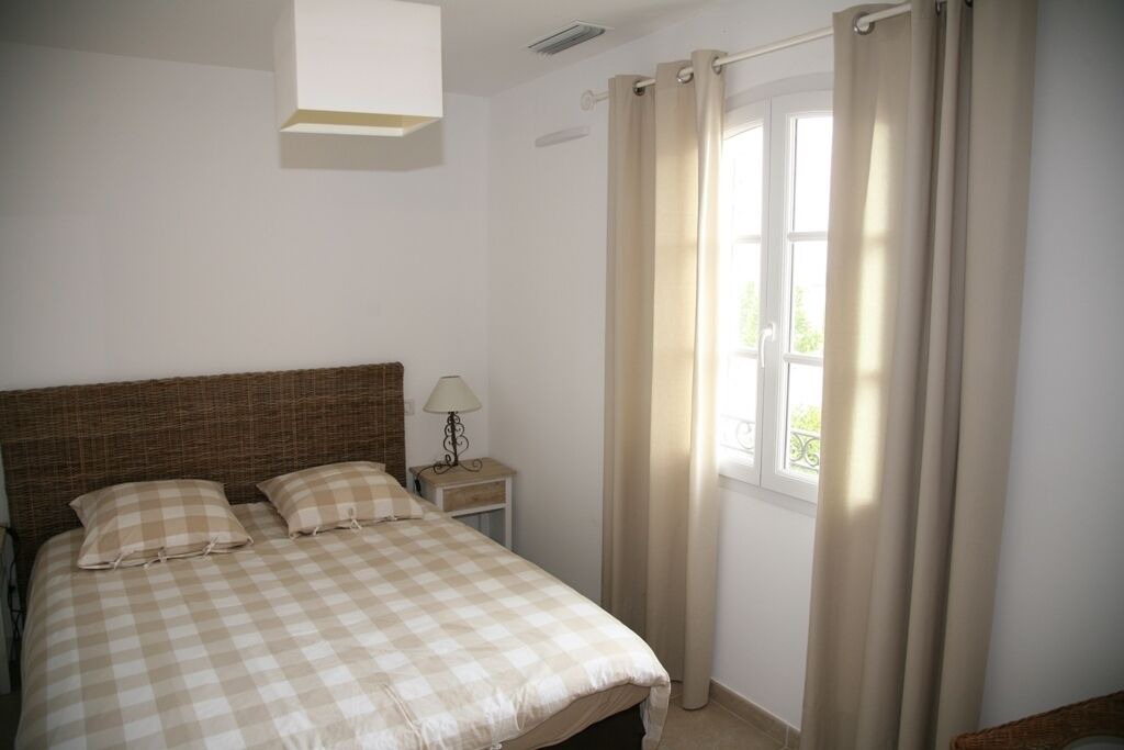 Photo of Bedroom in Pont Royal