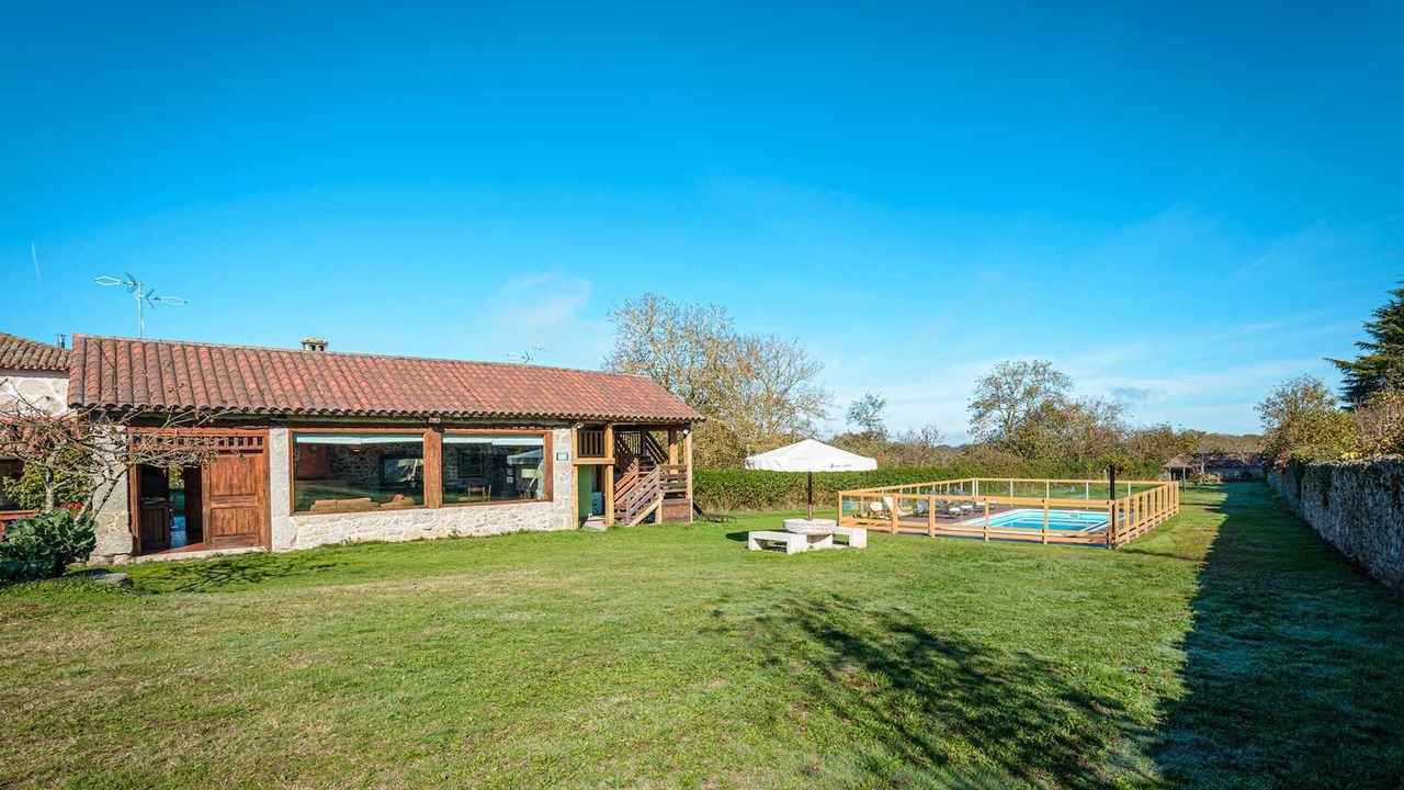 Photo of Outdoor in A Airoa