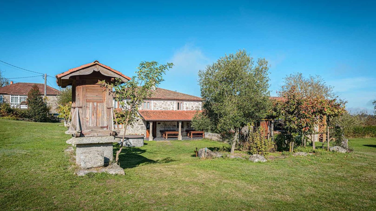 Photo of Outdoor in A Airoa