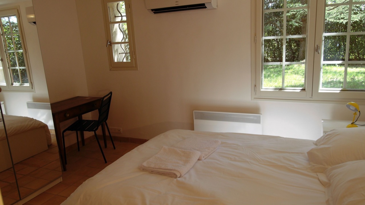 Photo of Bedroom in Villeneuve-les-Avignon