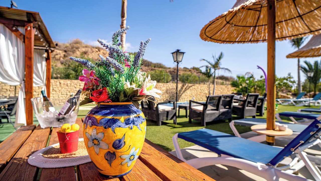 Photo of Patio Balcony in La Parata