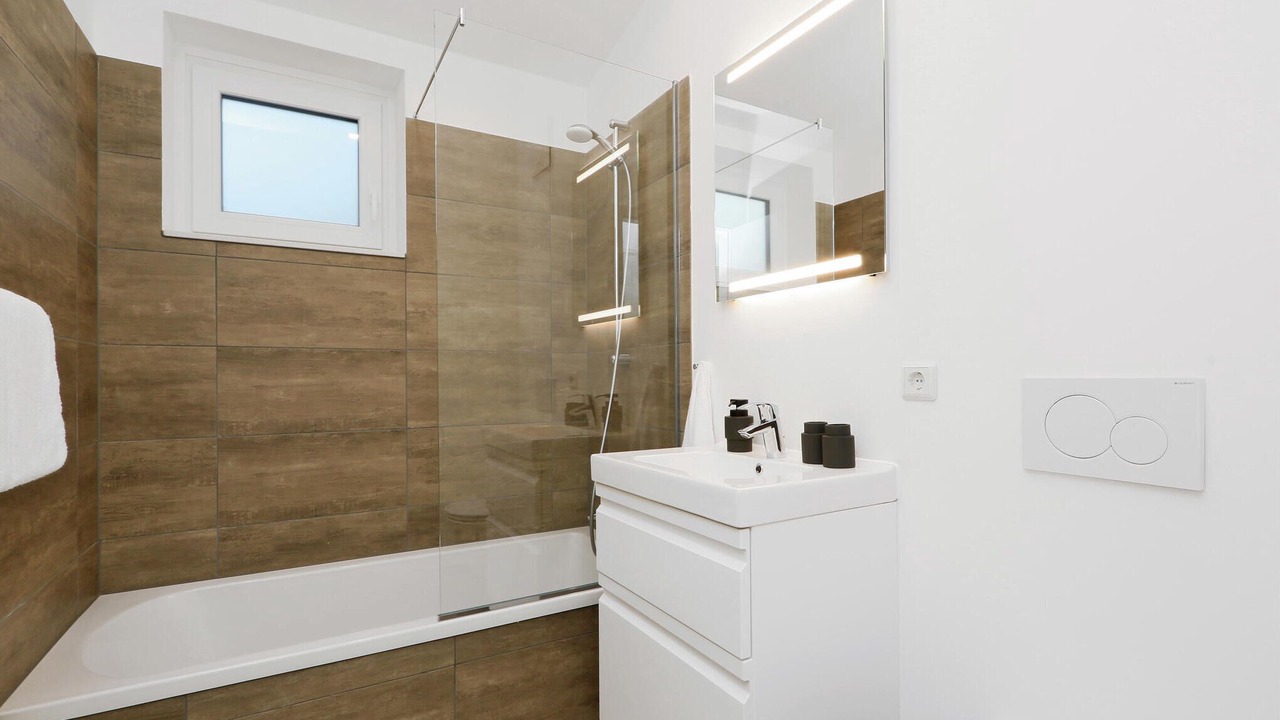 Photo of Bathroom in Lembruch