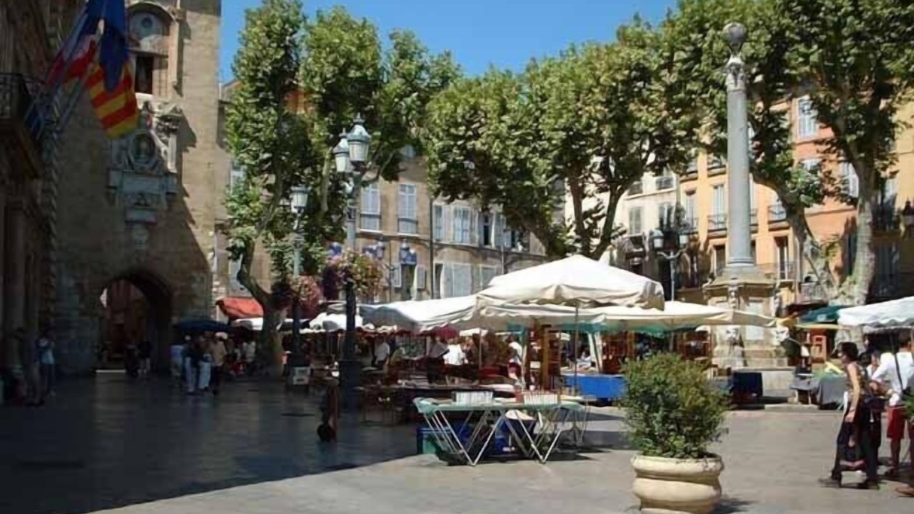 Photo of Others in Couronne Urbaine