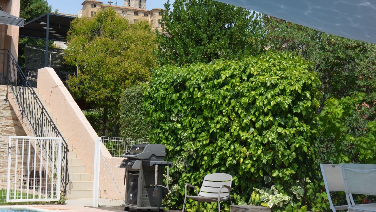 Photo of Outdoor in Eguilles