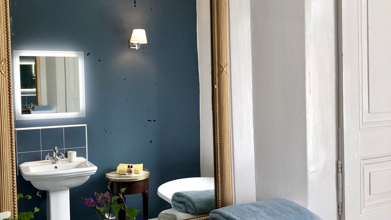 Photo of Bathroom in Artemare