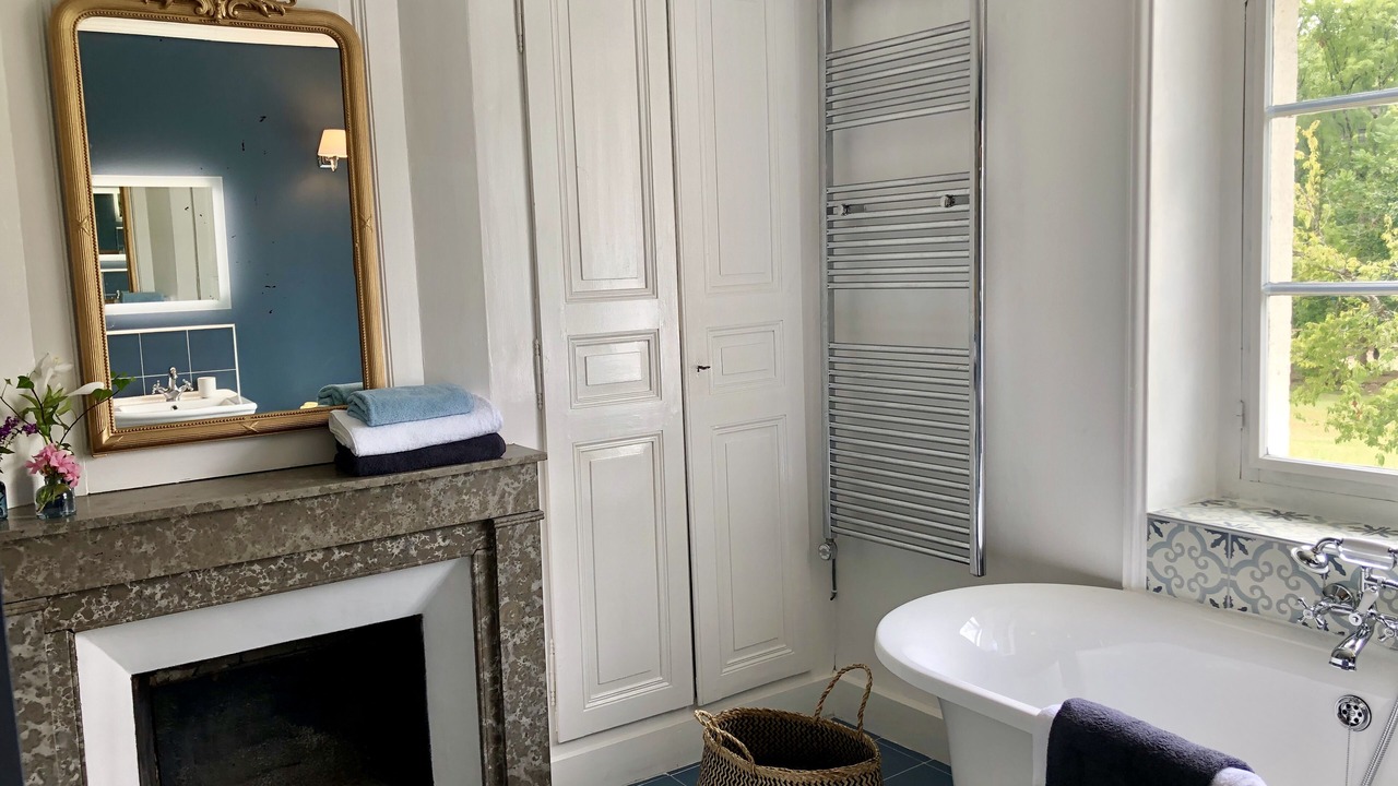 Photo of Bathroom in Artemare
