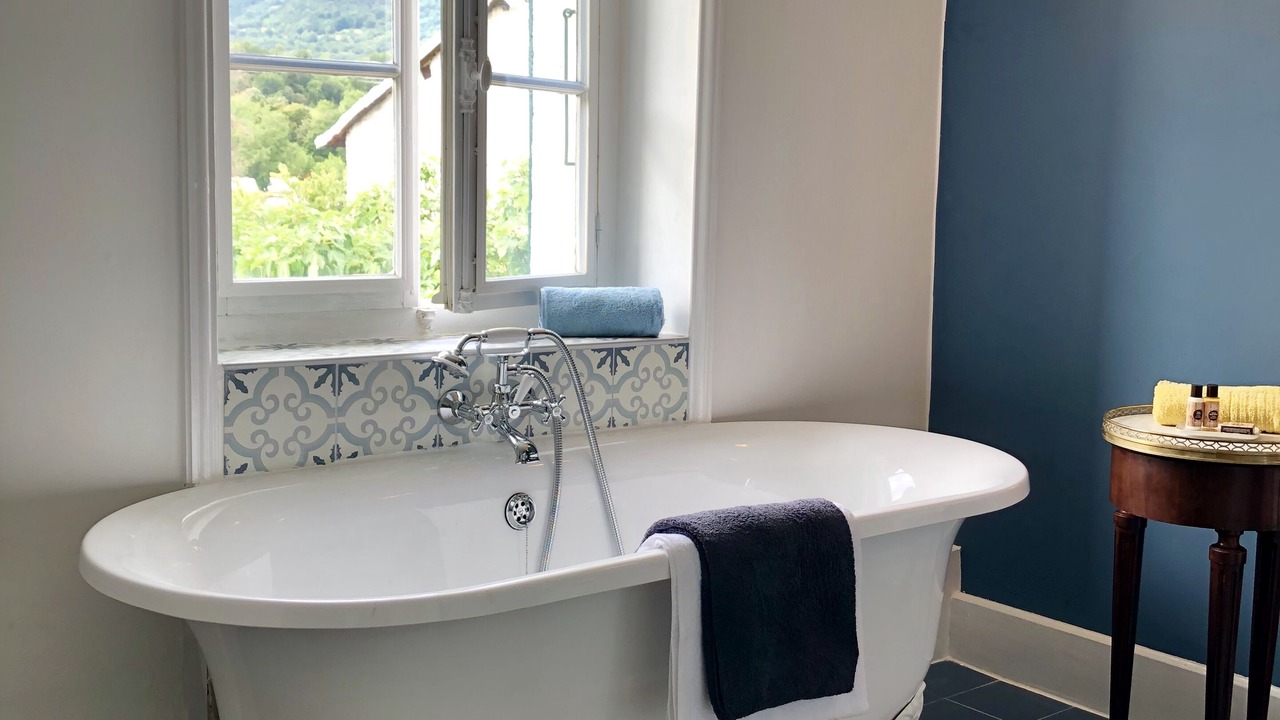 Photo of Bathroom in Artemare