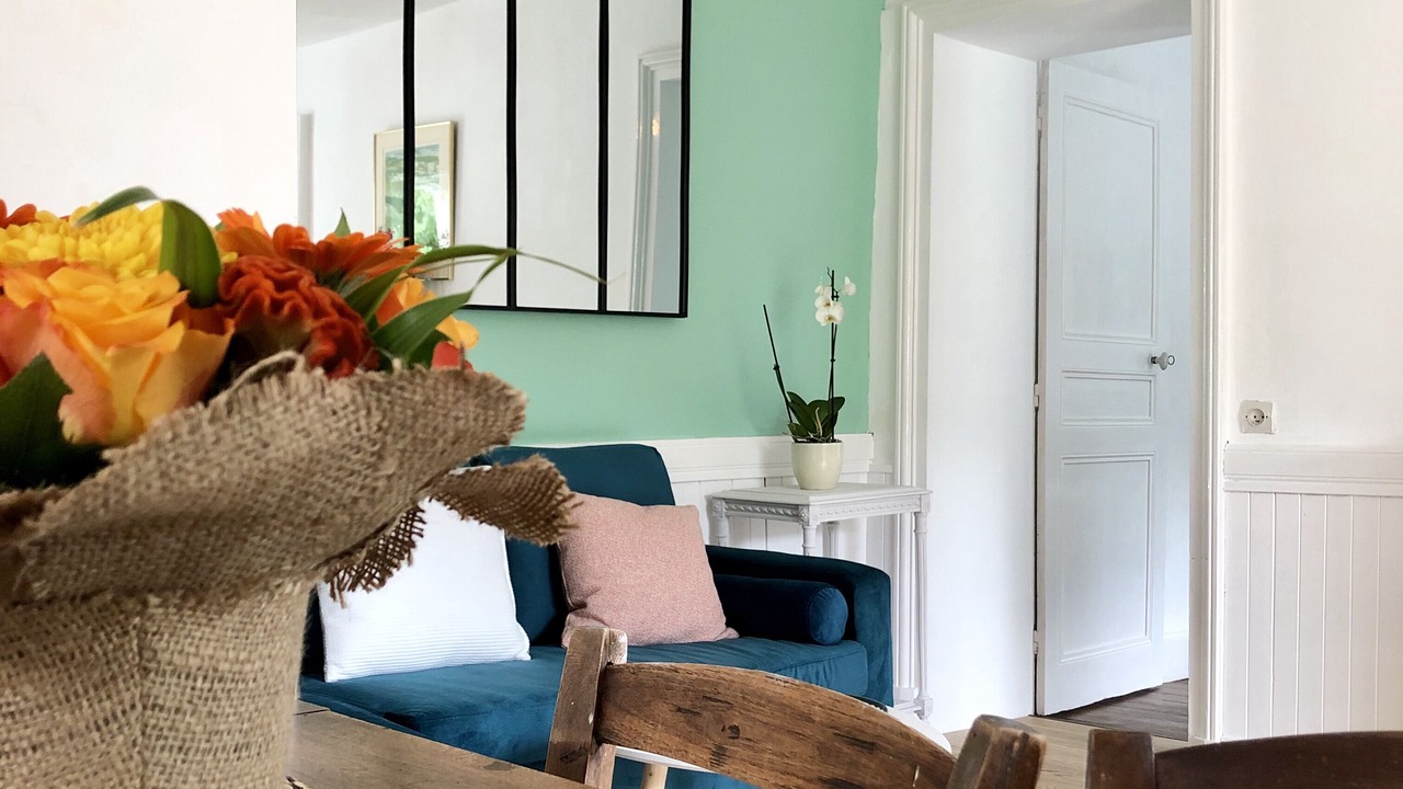 Photo of Livingroom in Artemare