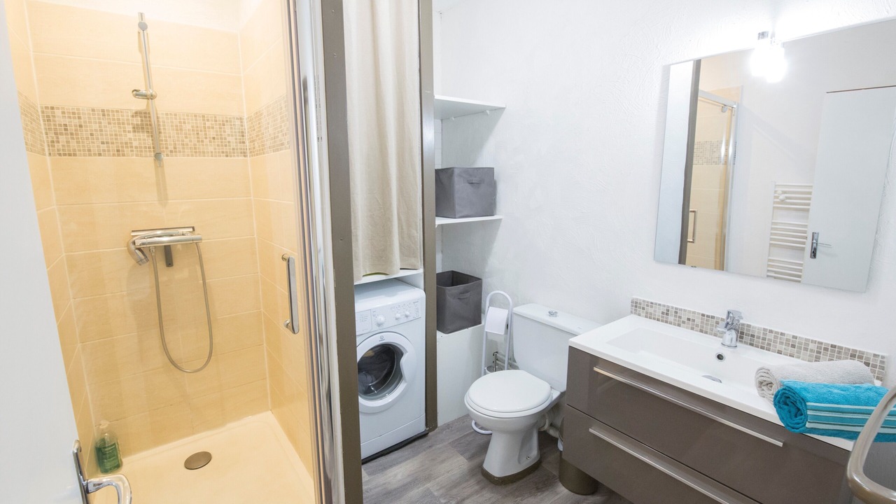 Photo of Bathroom in Tarbes