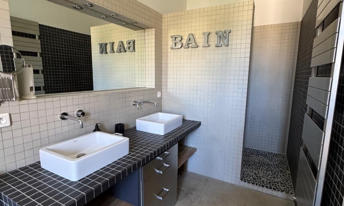 Photo of Bathroom in Baillargues