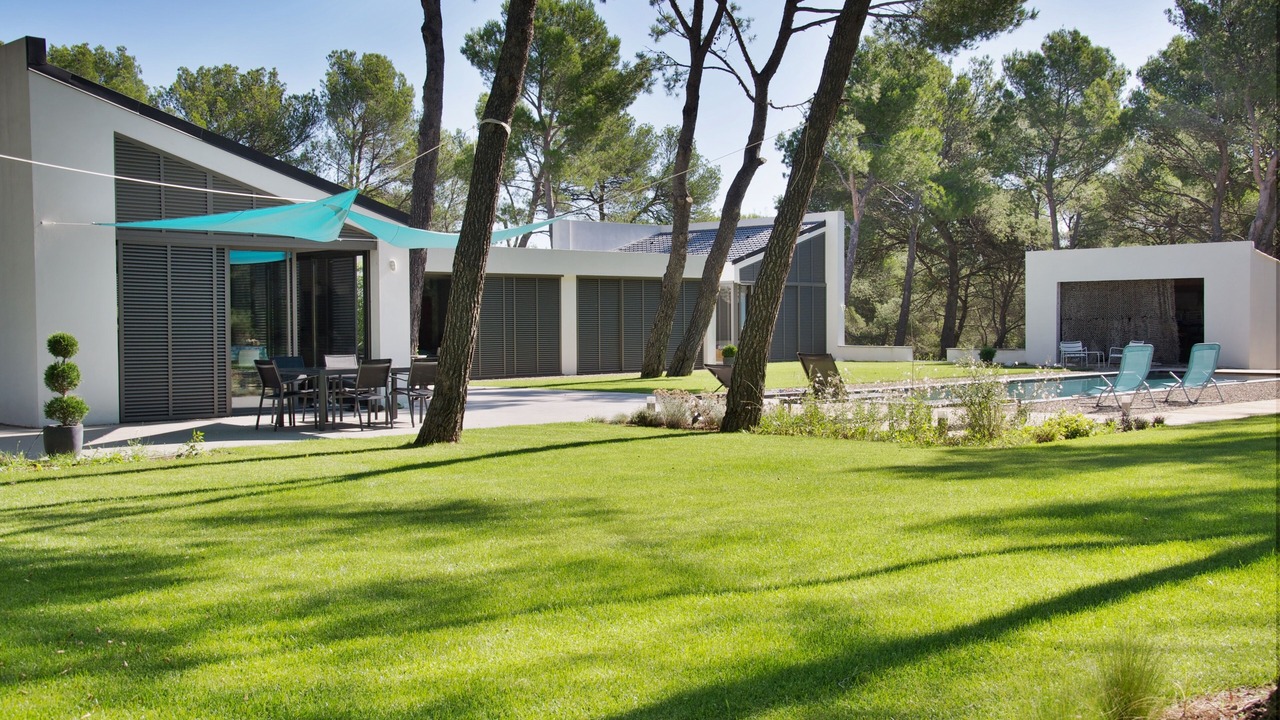 Photo of Outdoor in Lambesc