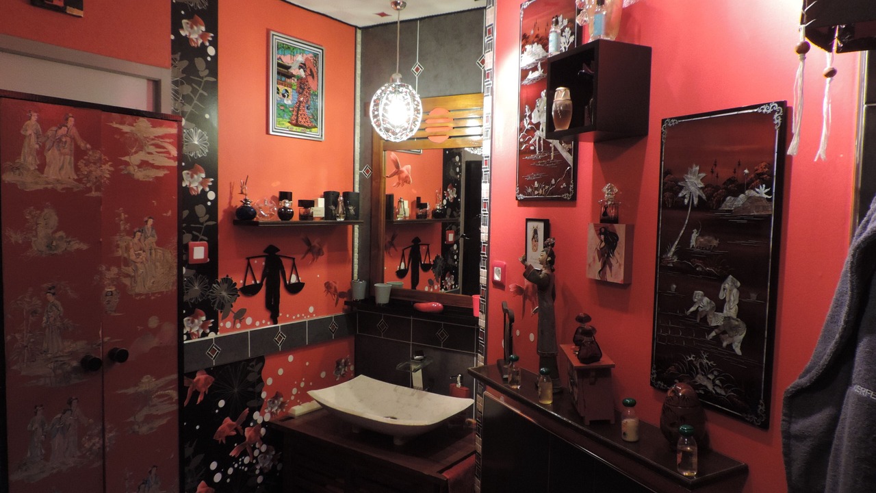 Photo of Bathroom in Saint-Chef