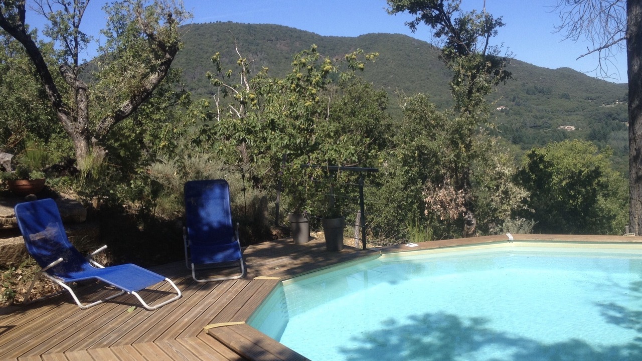Photo of Outdoor in Sainte-Croix-de-Caderle
