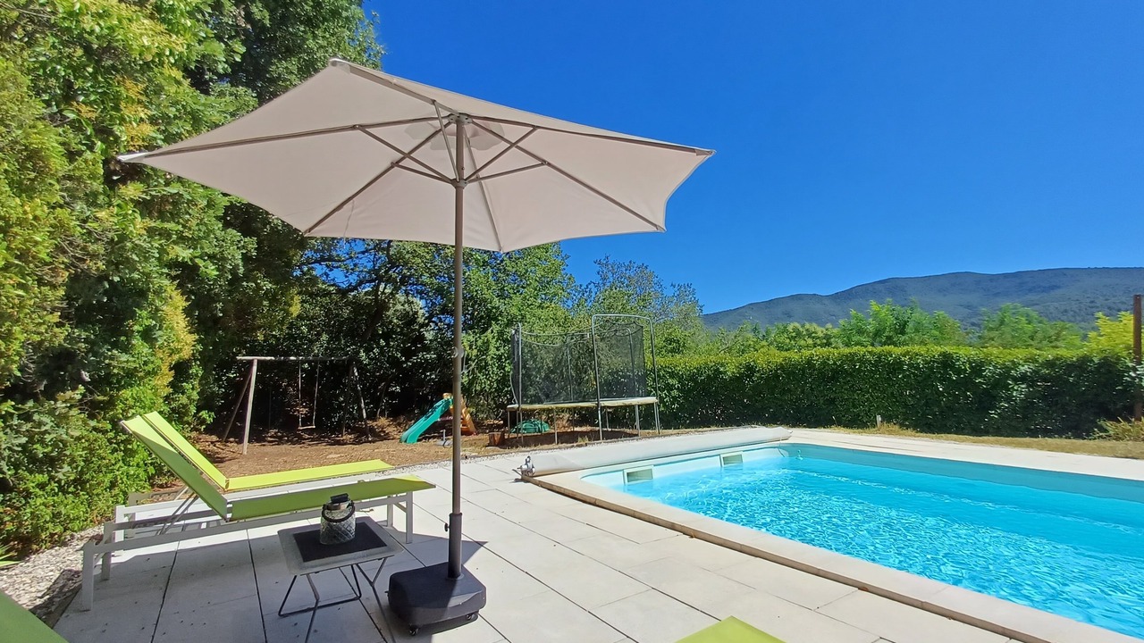 Photo of Outdoor in Auriol