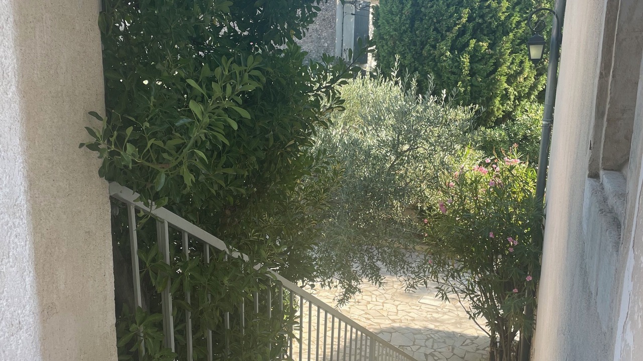 Photo of Outdoor in Redessan