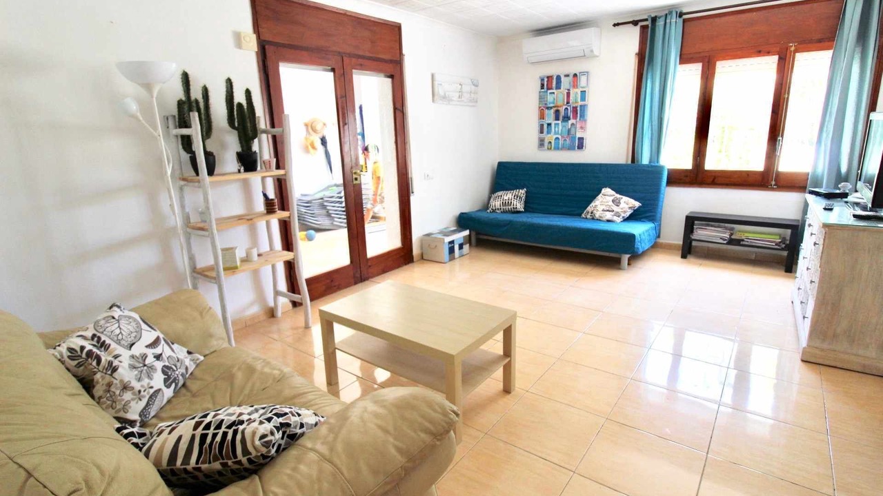 Photo of Livingroom in Les Tres Cales