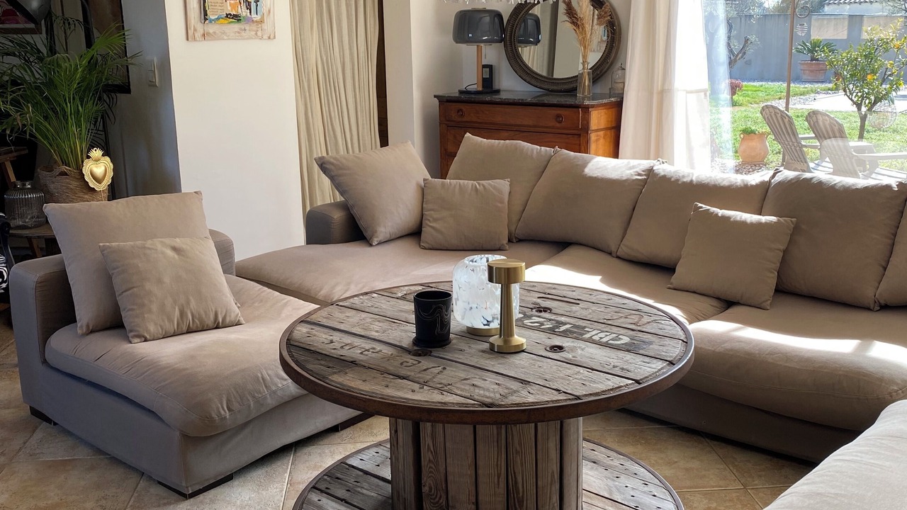 Photo of Livingroom in Meynes