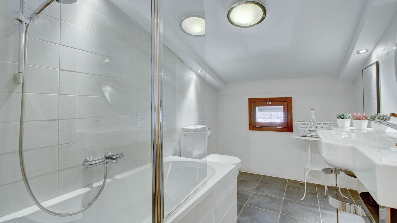 Photo of Bathroom in Morzine