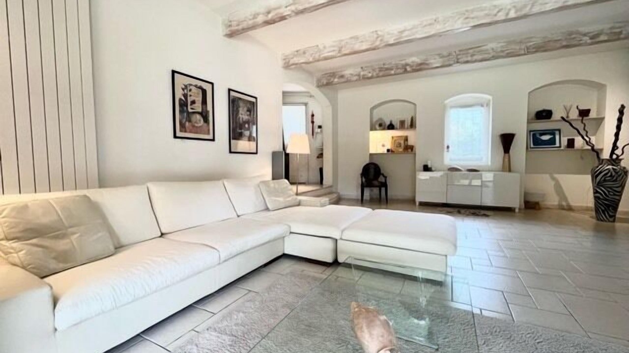 Photo of Livingroom in Caremeau
