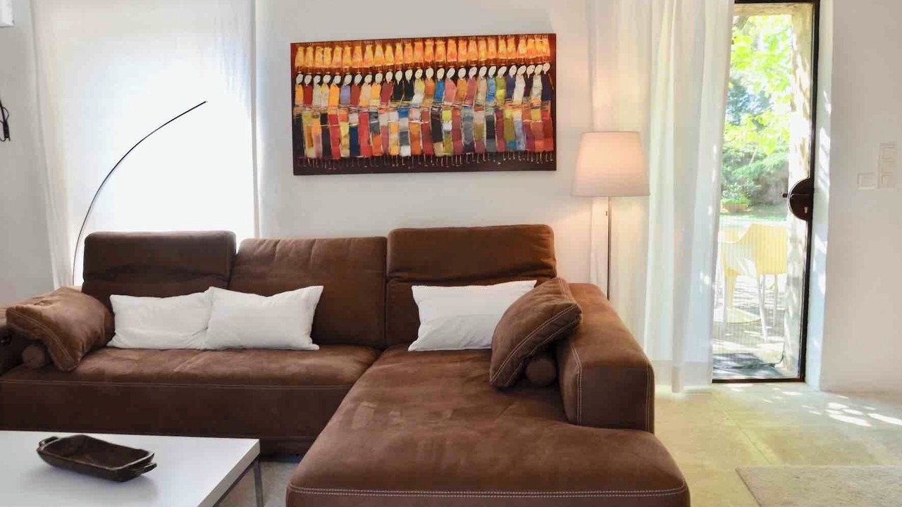 Photo of Livingroom in Oppede