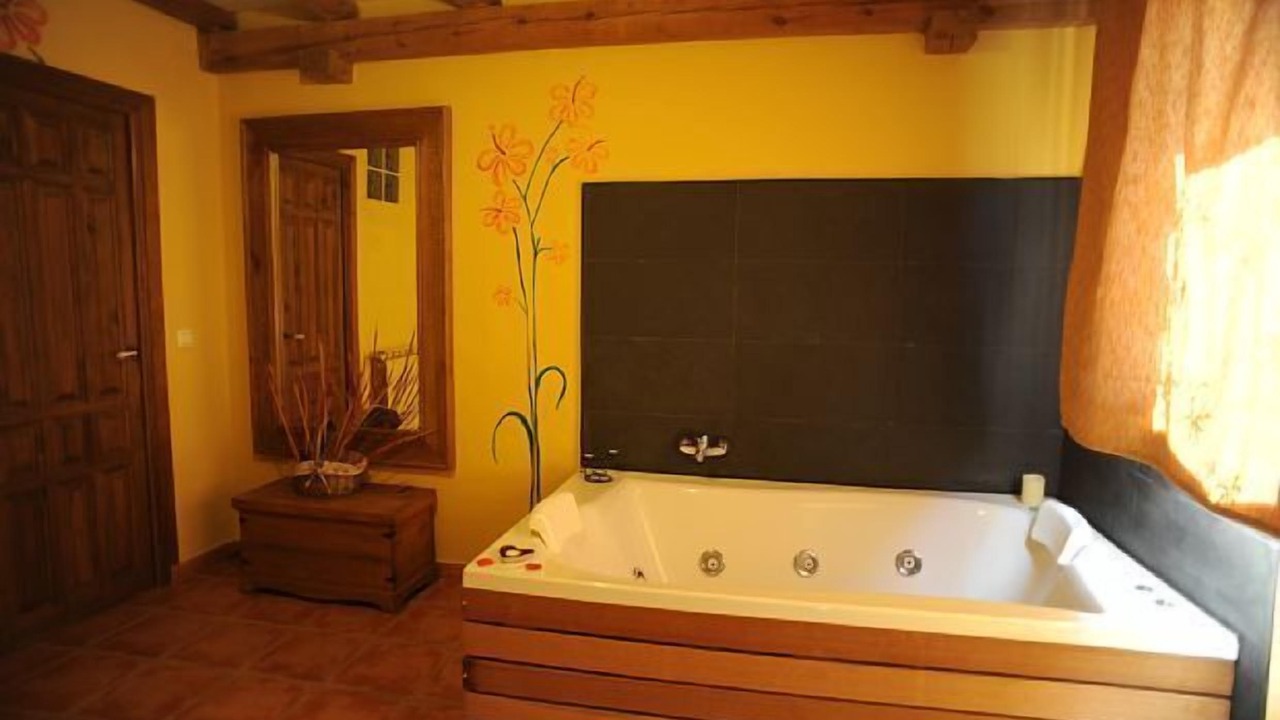 Photo of Bathroom in Monasterio