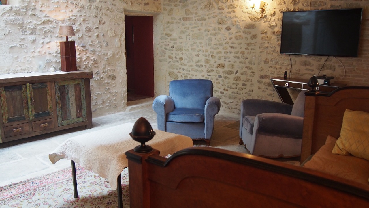 Photo of Bedroom in Meynes