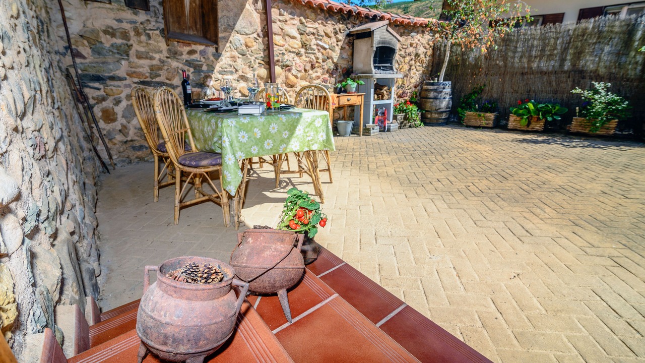 Photo of Outdoor in Benllera