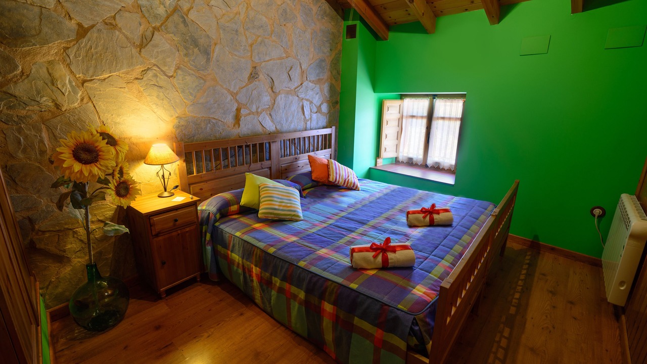 Photo of Bedroom in Benllera