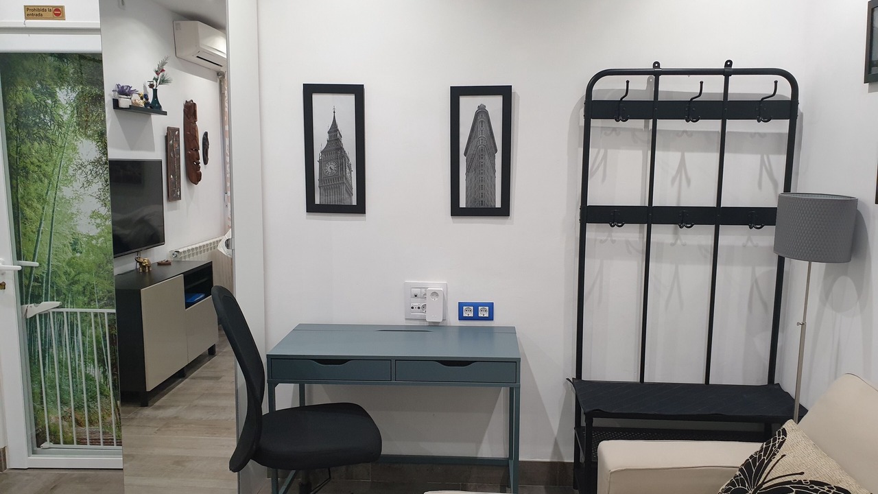 Photo of Livingroom in Embajadores