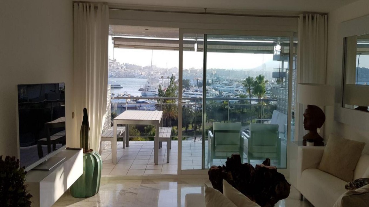 Photo of Livingroom in Talamanca