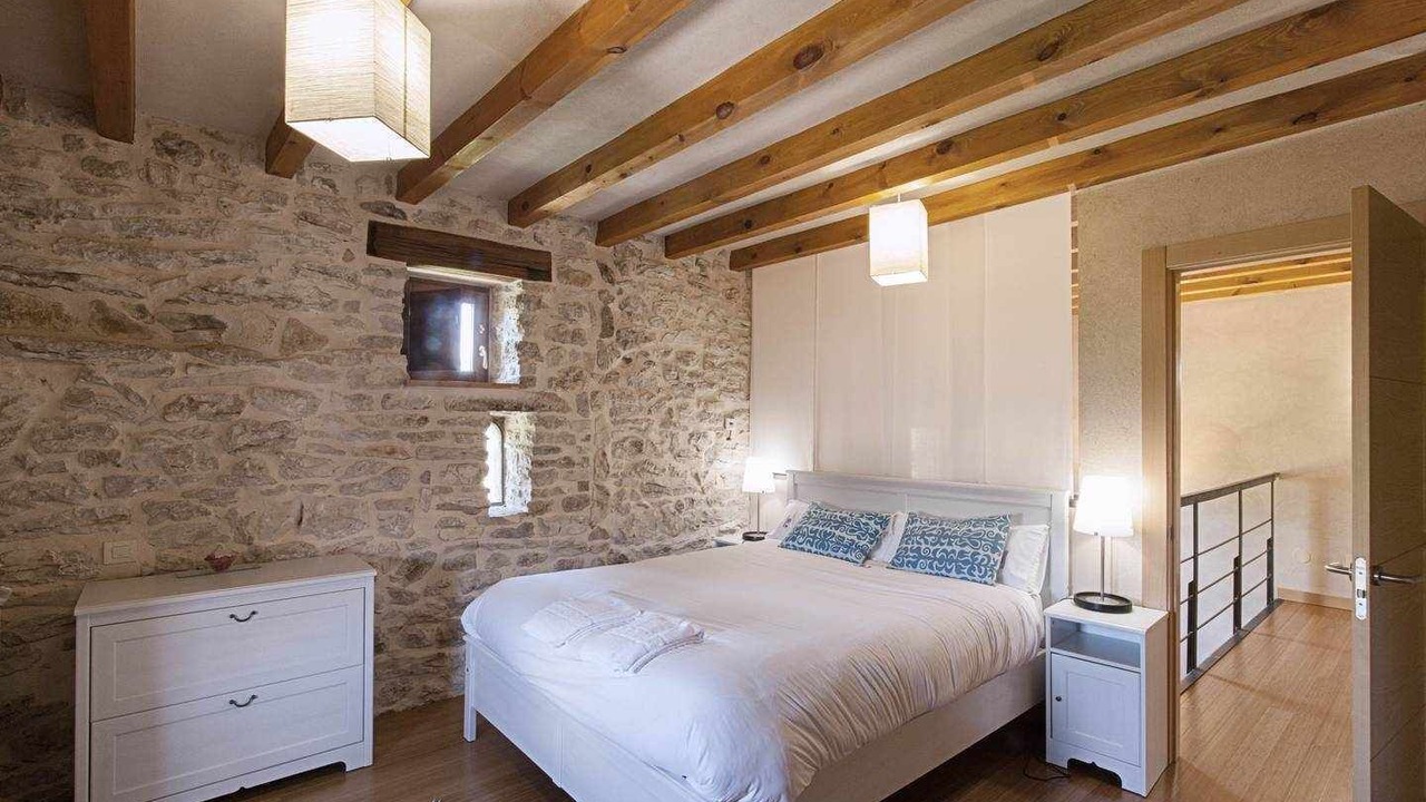 Photo of Bedroom in Villallano