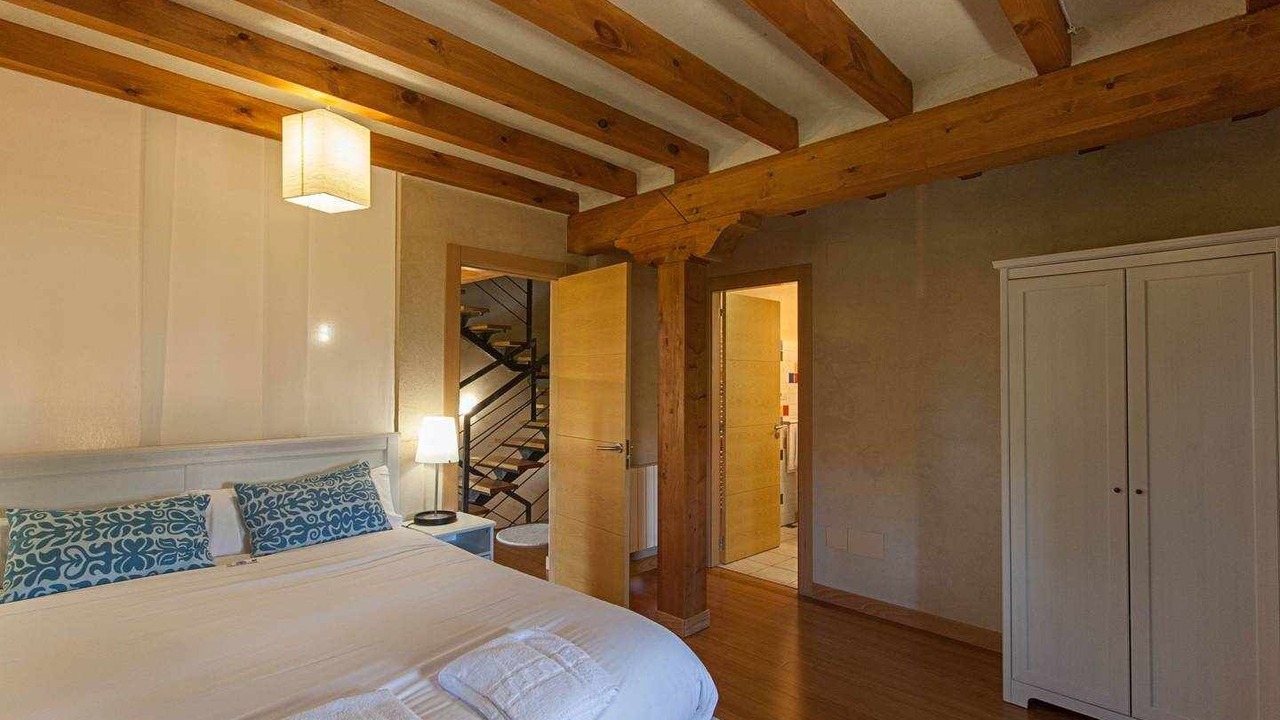 Photo of Bedroom in Villallano