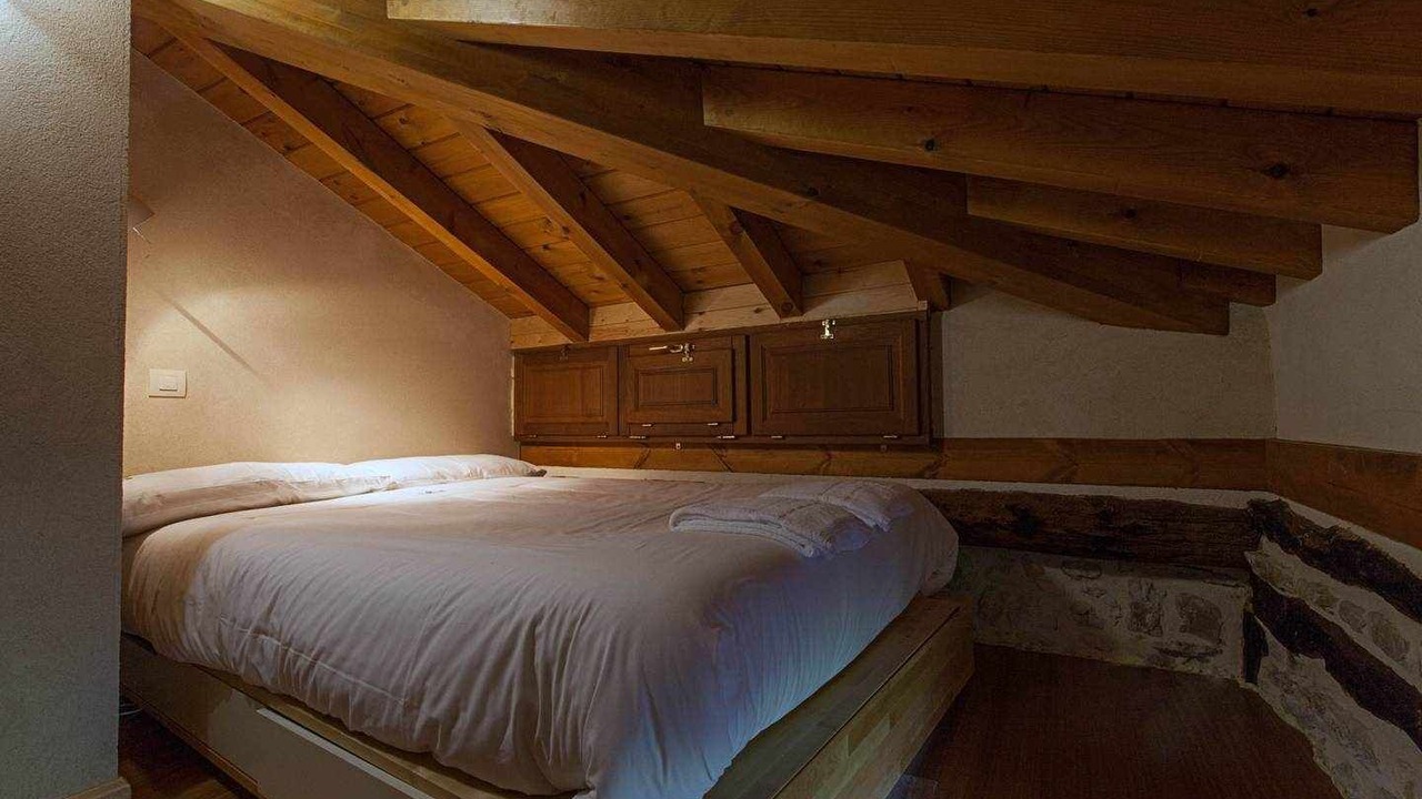 Photo of Bedroom in Villallano